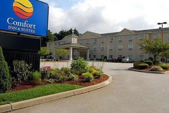 Comfort Inn & Suites Dayville - Killingly Industrial Park
