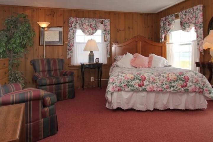 Room 40 of 56