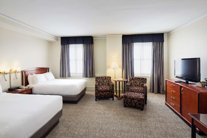Room 20 of 83