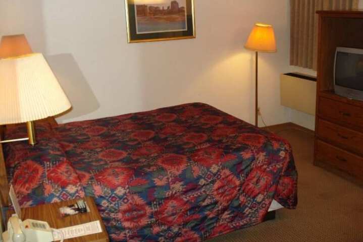 Room 13 of 14
