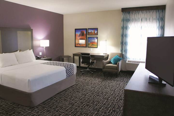 Room 21 of 60