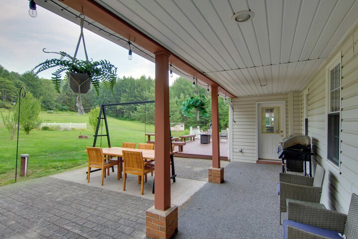 Sauna Spa & Stargazing: Coudersport Home!