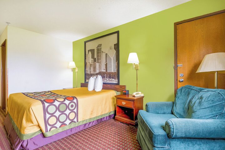Room 55 of 61
