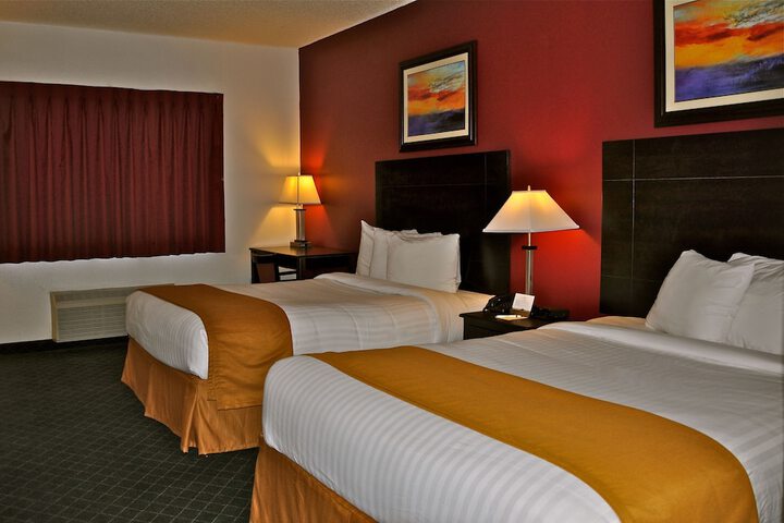 Room 22 of 35