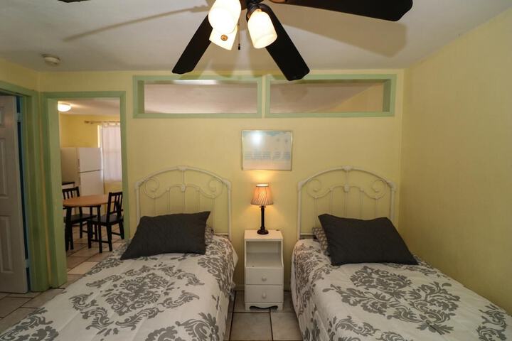 Room 26 of 37