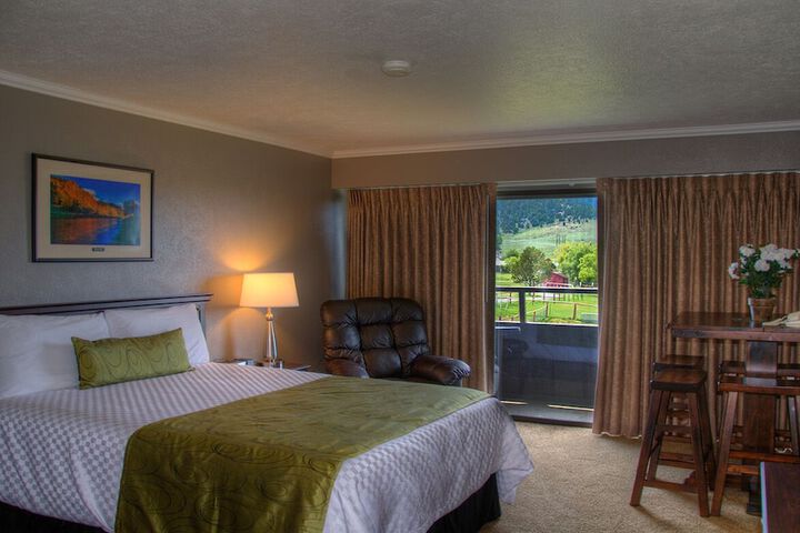 Fairmont Hot Springs Resort