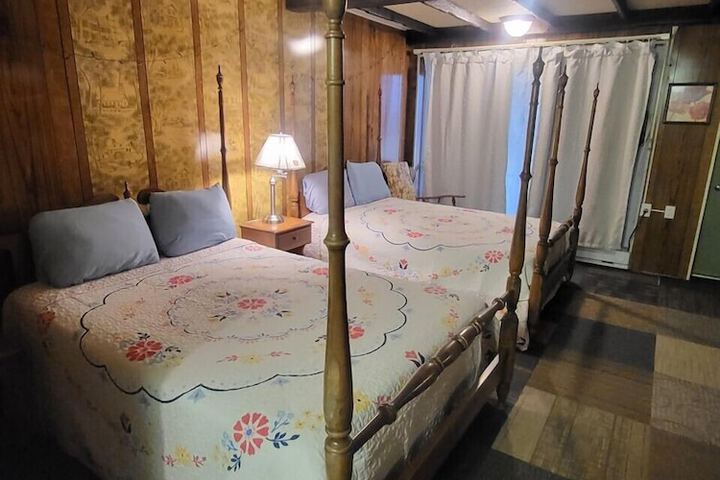 Room 97 of 118
