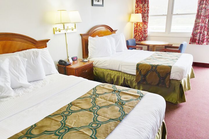 Room 14 of 34