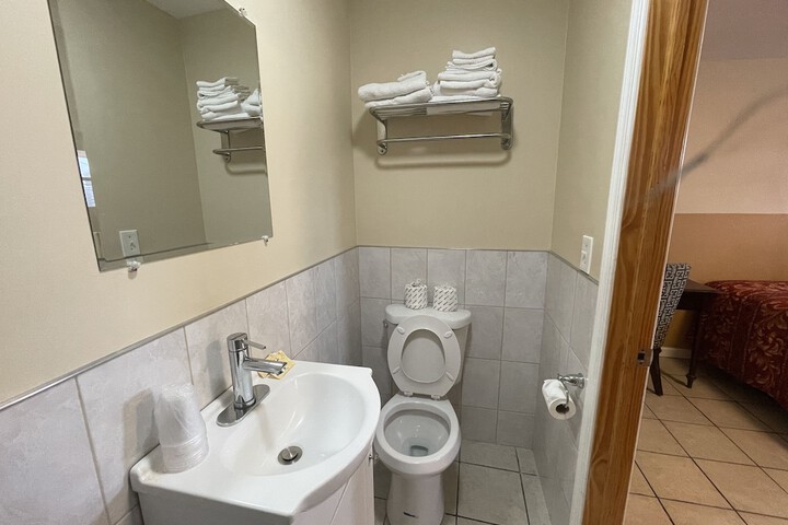 Room 128 of 135