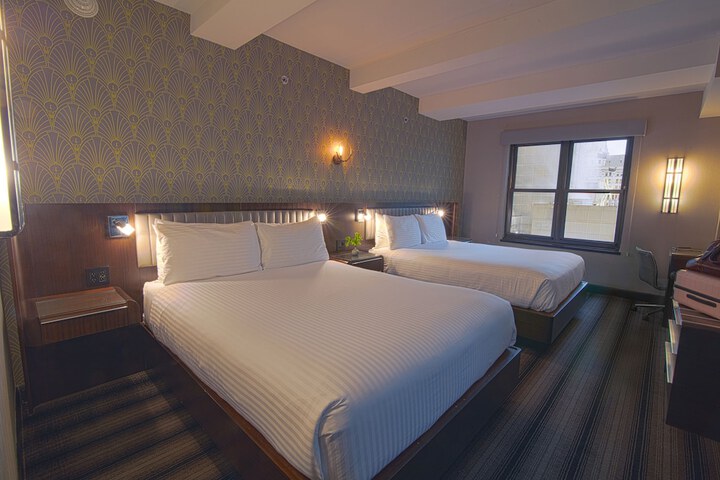 Room 40 of 81