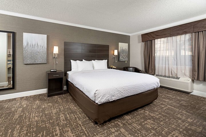 Room 21 of 41