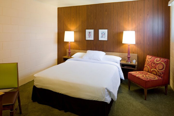 Room 16 of 41