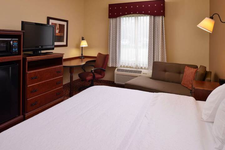 Room 16 of 43
