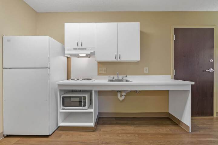 Extended Stay America Suites Stockton March Lane