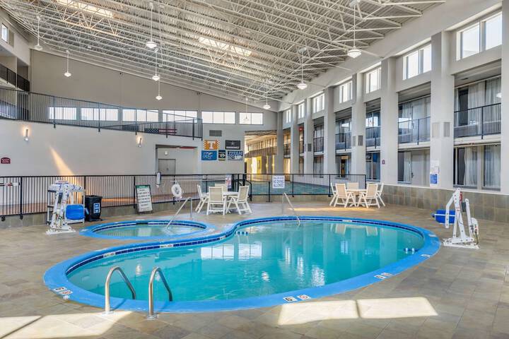 Pool 7 of 80