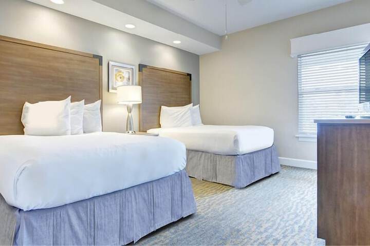 Summer Bay Orlando MOD Collection by Sonesta