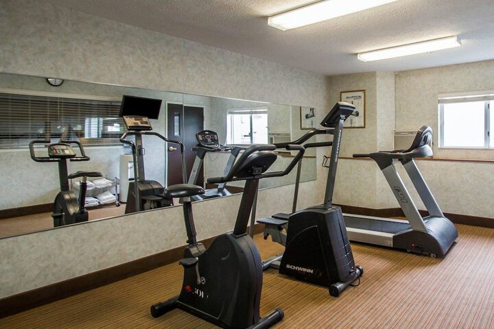 Sleep Inn & Suites Niantic North