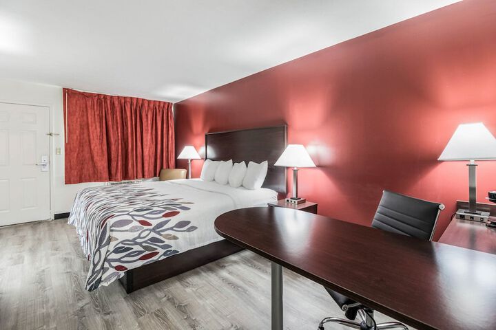 Room 15 of 30