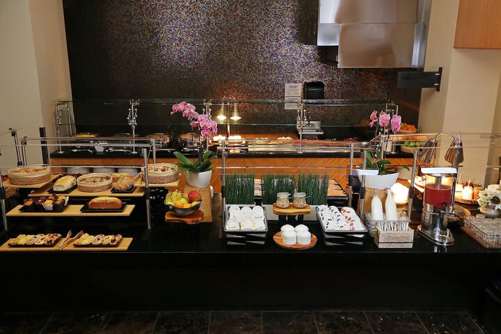 Breakfast/Coffee Service 85 of 105