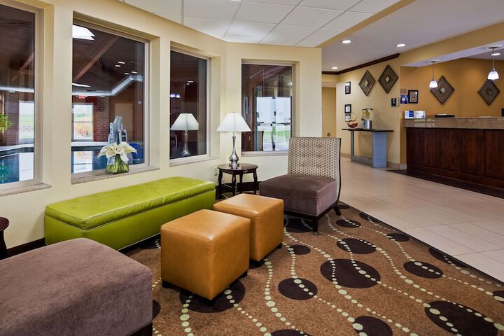 Hotel Interior 4 of 17