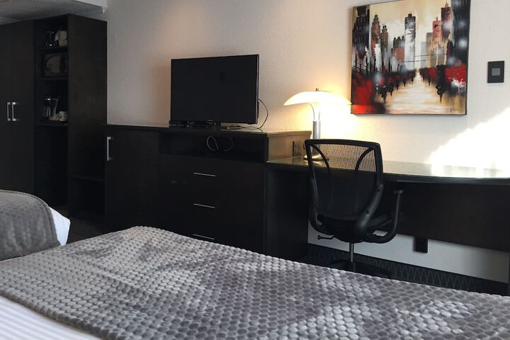 Room 10 of 47