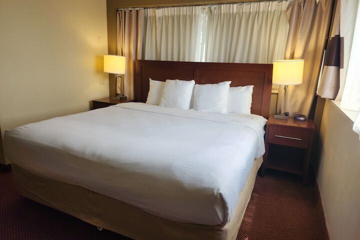 Room 26 of 61