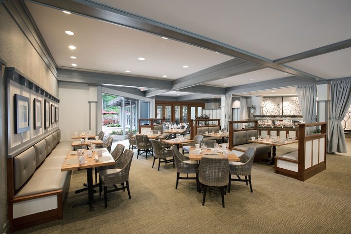 Dining 94 of 157