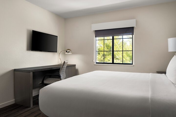 HYATT house Boston / Waltham