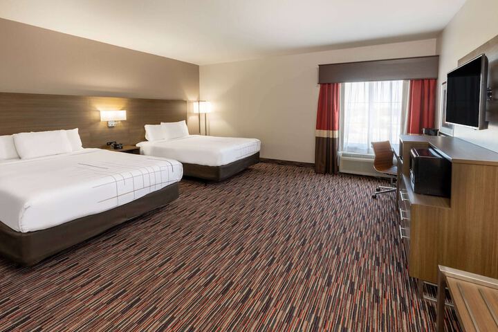 La Quinta Inn & Suites by Wyndham Wichita Falls - MSU Area