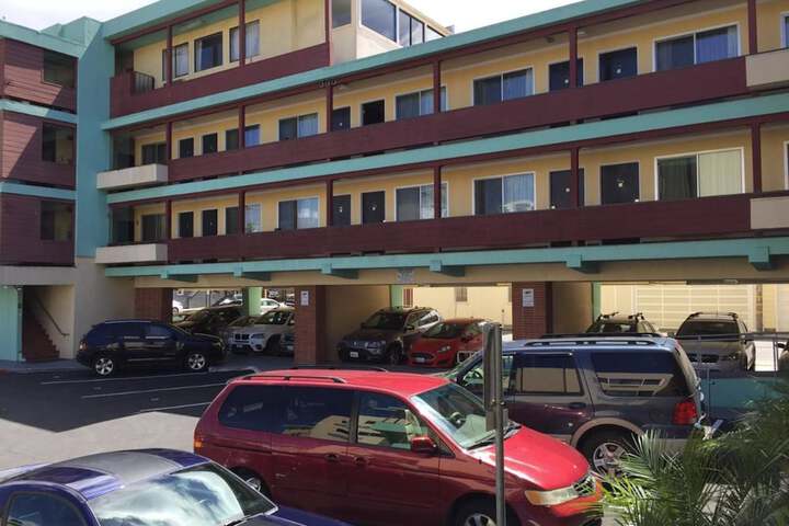 Hotel 6 of 54
