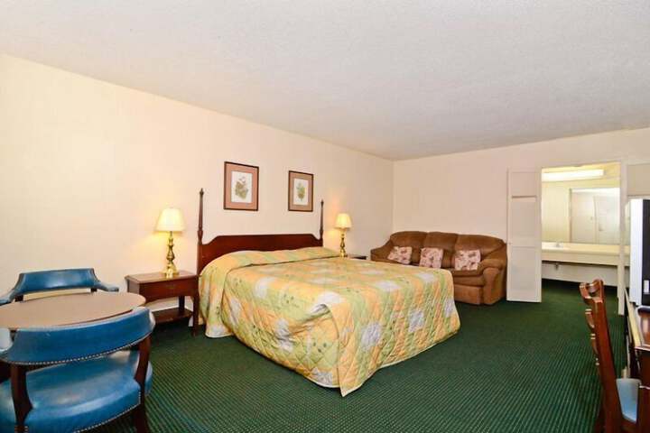 Motel 6 Sandersville GA