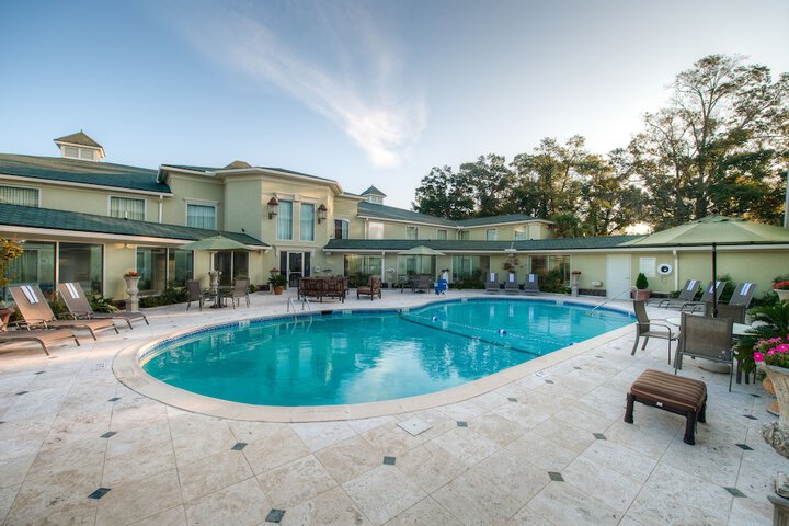 Pool 8 of 44