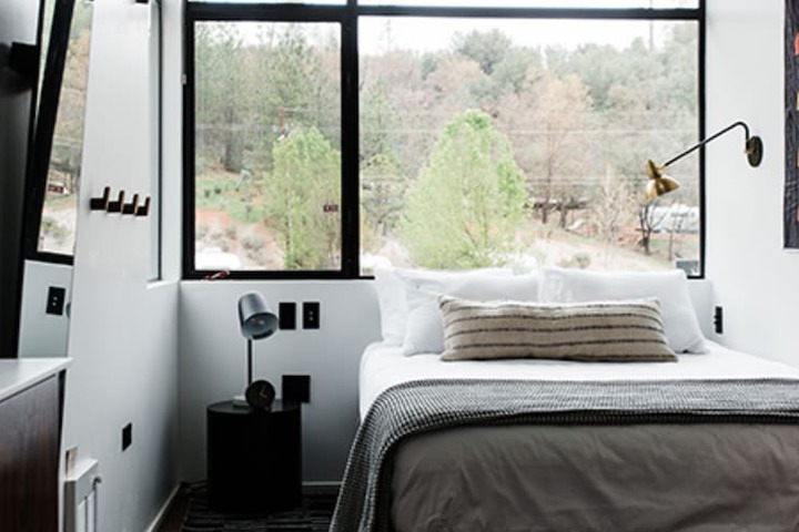Room 60 of 129