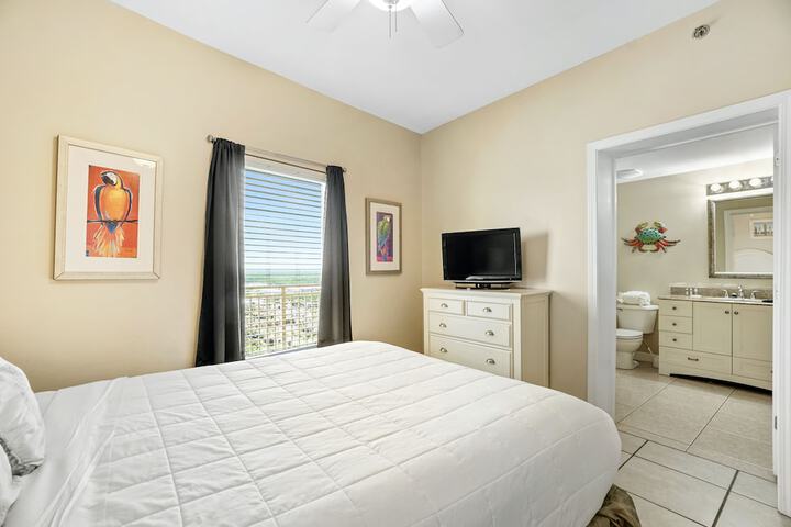 Room 735 of 954