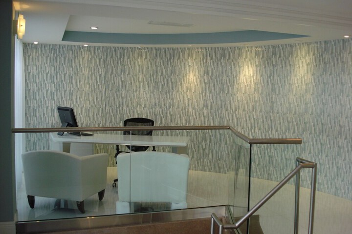 Hotel Interior 27 of 128
