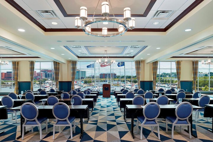 Sheraton Erie Bayfront Hotel