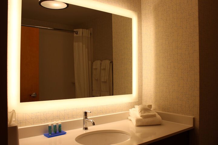 Holiday Inn Express Forest City by IHG