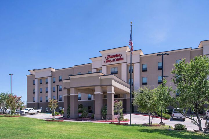 Hotel 2 of 67