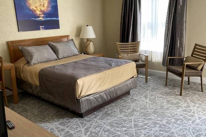 Room 30 of 43
