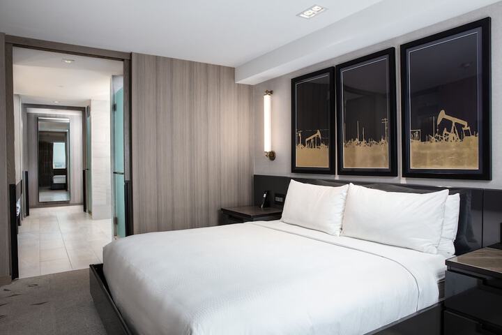 JW Marriott Edmonton ICE District