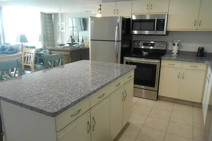 0509 Waters Edge Resort 1 Bedroom Condo