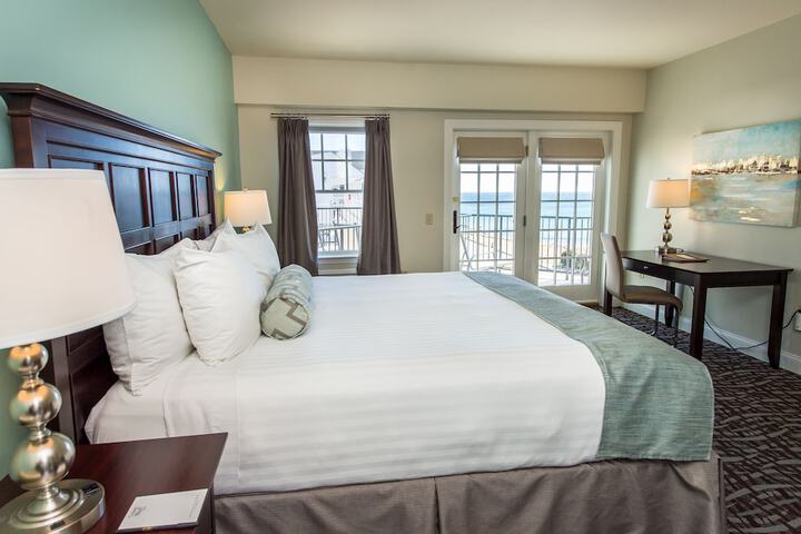 Union Bluff Hotel & Meeting House