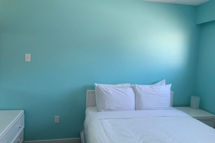 Room 63 of 77