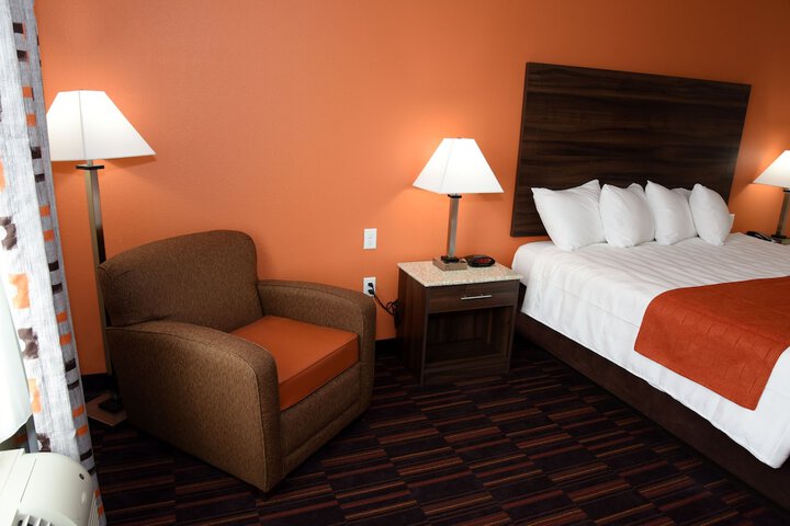 Room 28 of 43