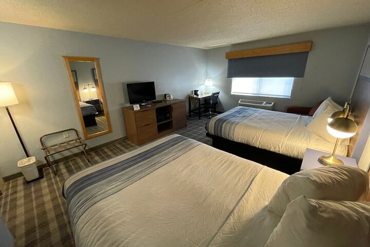 Room 63 of 111