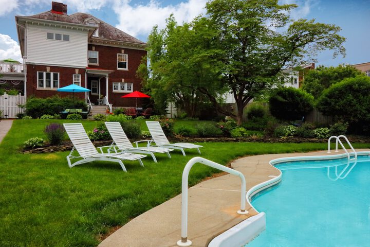 Pool 2 of 49