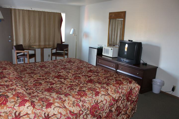 Room 35 of 43