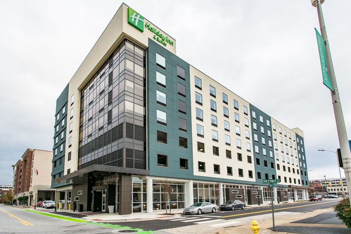 Hotel 14 of 66
