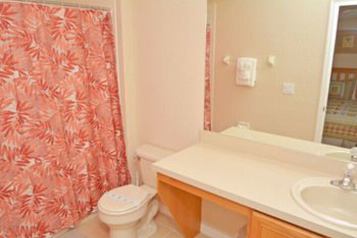 Orlando Sweet Vacation Home 4 Br Villa by RedAwning