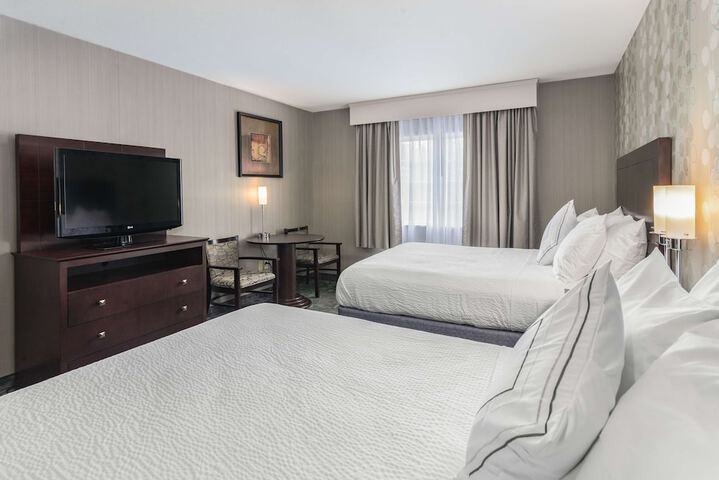 Room 34 of 49